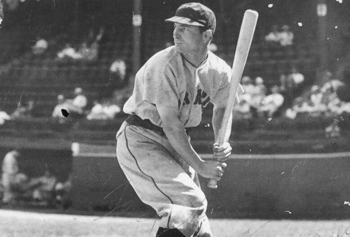 Pirates batting champ Paul Waner endorsed Louisville Slugger bats ...